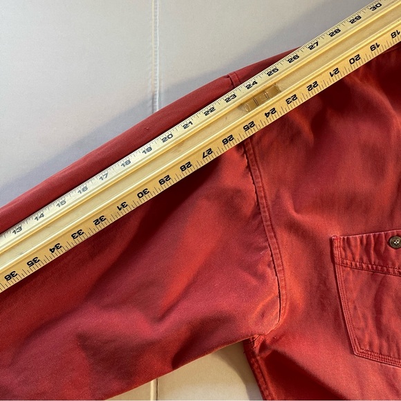 90s Guess Classic By George Marciano Men's Casual Button-Up Shirt in Red Large - Picture 11 of 11